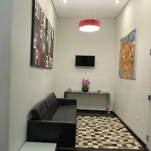 Hotel Urbis A 10 Minutos Rua 25 De Março, Brás,bom Retiro,a 2 Minutos Do Mirante Sampa Sky E Pista De Skate Anhangabaú